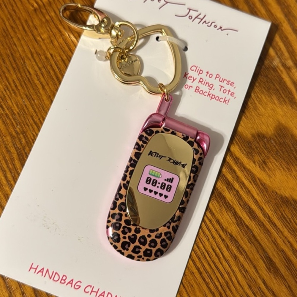 Betsey Johnson Pink and Gold Flip Phone bag Charm - Picture 3 of 4